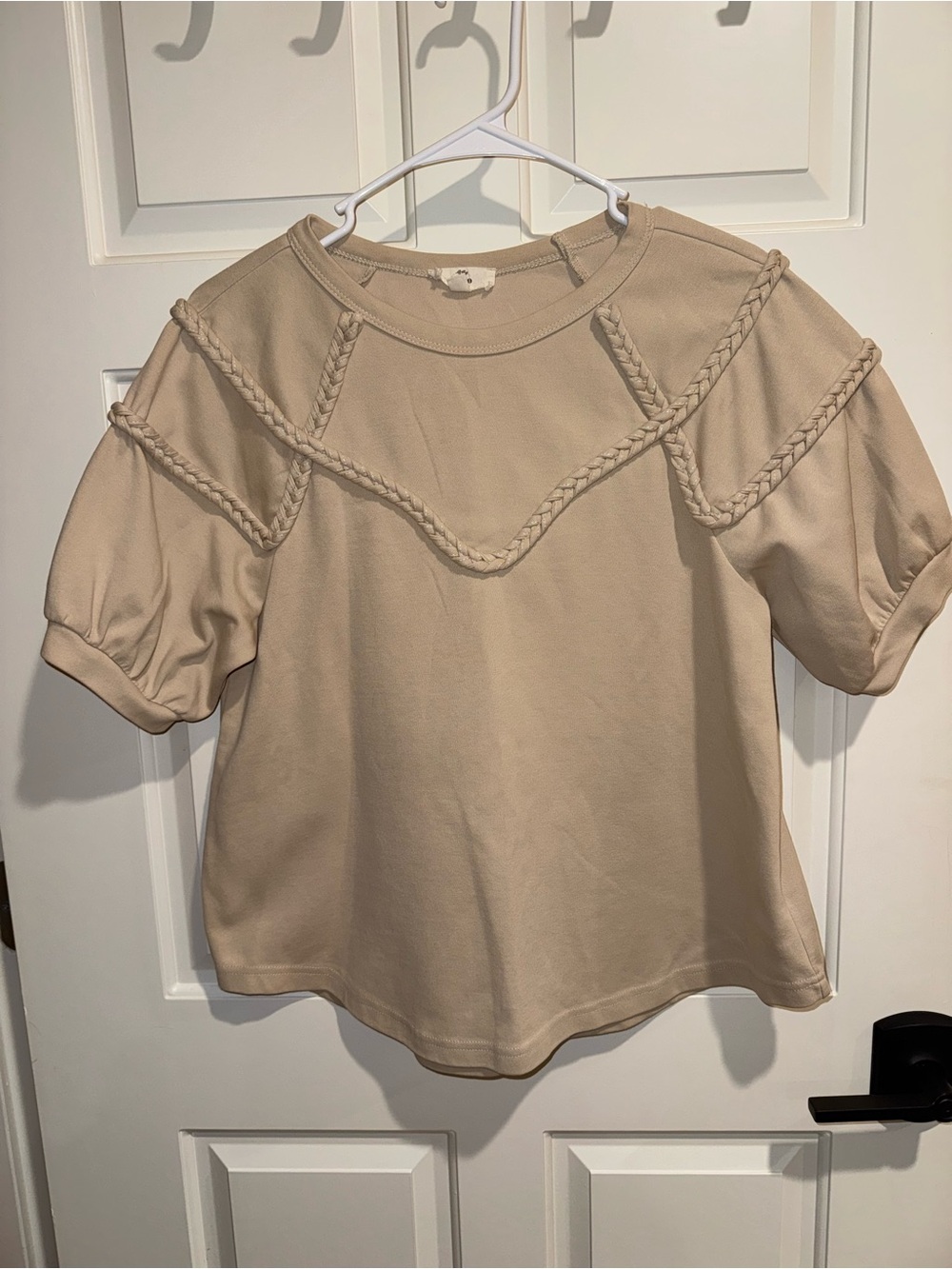 entro Braided Trim Short Sleeve Sweatshirt in Beige